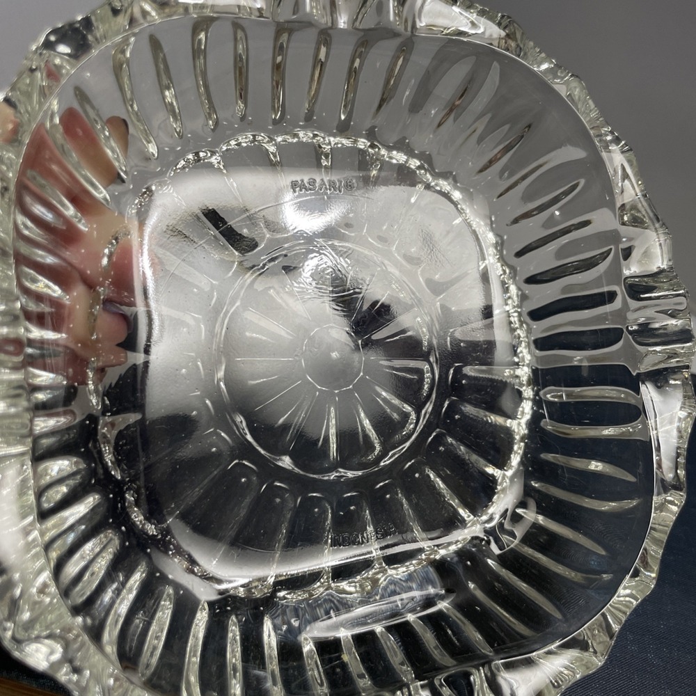 Vintage Cigar Ashtray By‎ Pasari Indonesia 5.5" Pressed Glass Clear - Picture 4 of 9